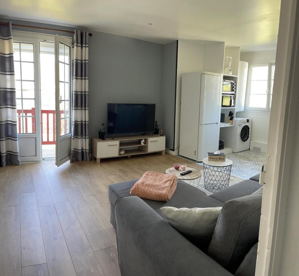 Appartement Vue Sur La Rhune Sare Bagian luar foto